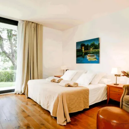 Hotel en barco Xelida